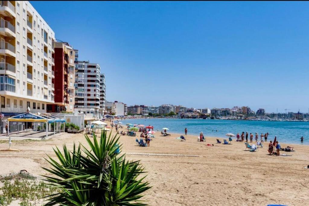Casa Di Mateo With Garden View And Swimming Pool Apartment Torrevieja Ngoại thất bức ảnh
